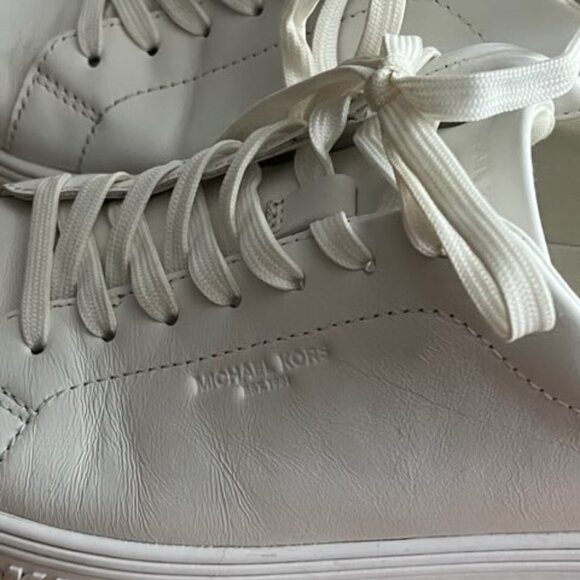 Michael Kors Sneakers - Picture 3 of 4